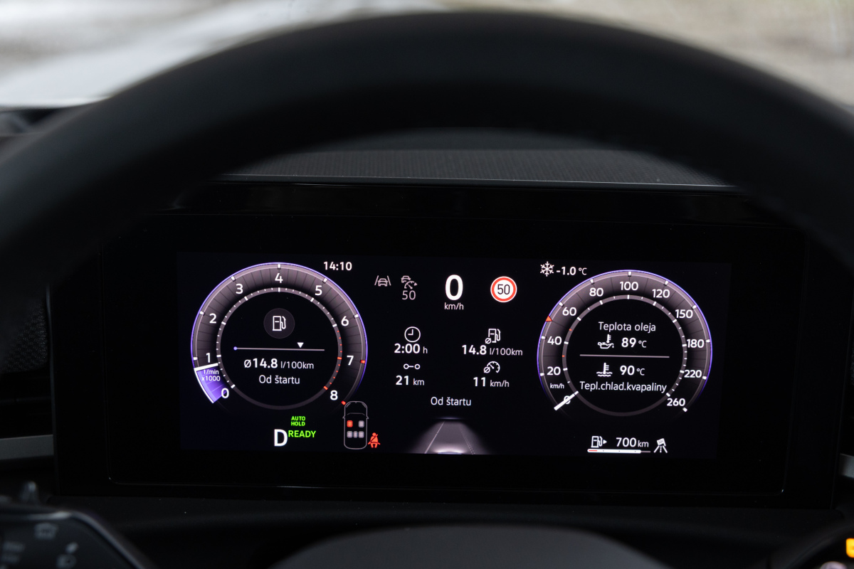 VW T-Roc 1,5 eTSI R-Line - test 2026