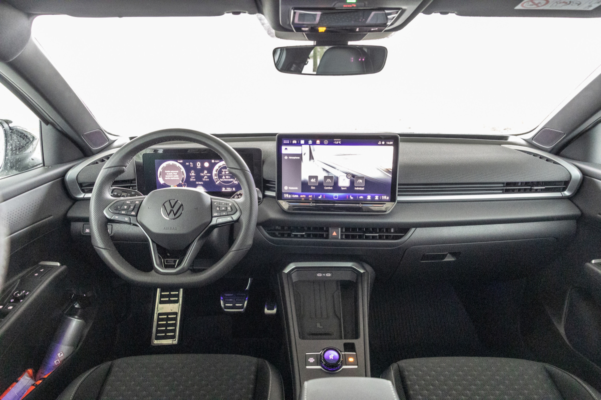 VW T-Roc 1,5 eTSI R-Line - test 2026