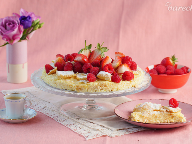 Videotip: Blesková torta Napoleon, krémová aj chrumkavá a nachystáte ju do polhodiny