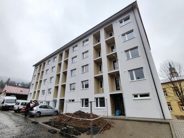 internát, bytovka, Kremnica