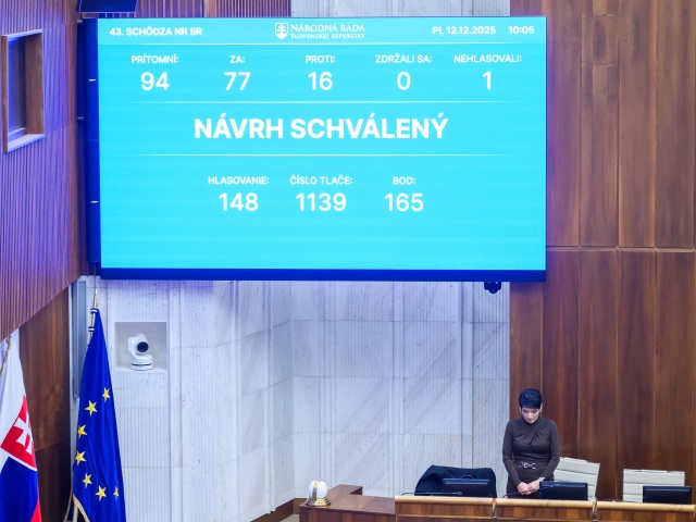 ÚOO / Úrad na ochranu oznamovateľov /