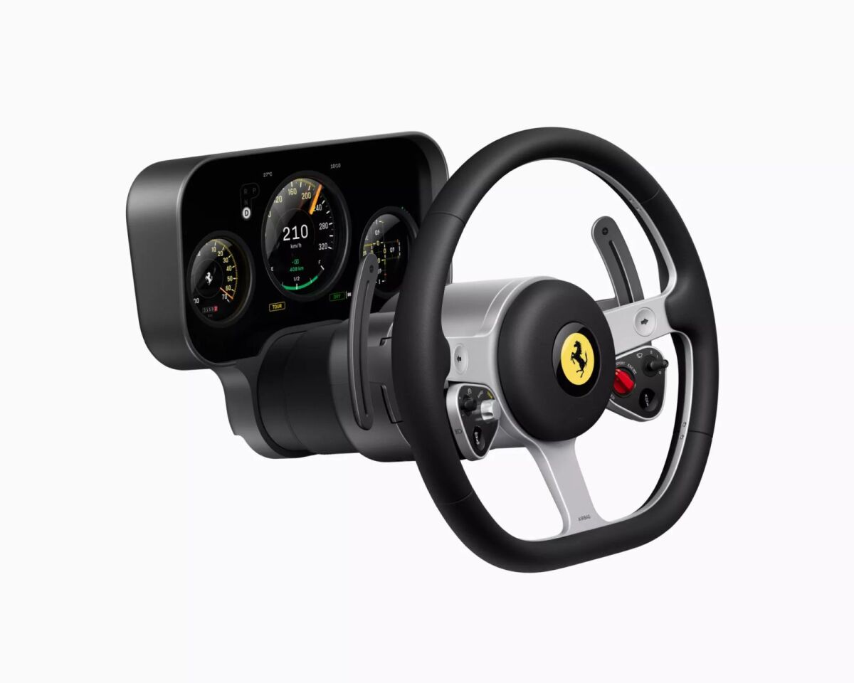 Ferrari Luce - interiér 2026