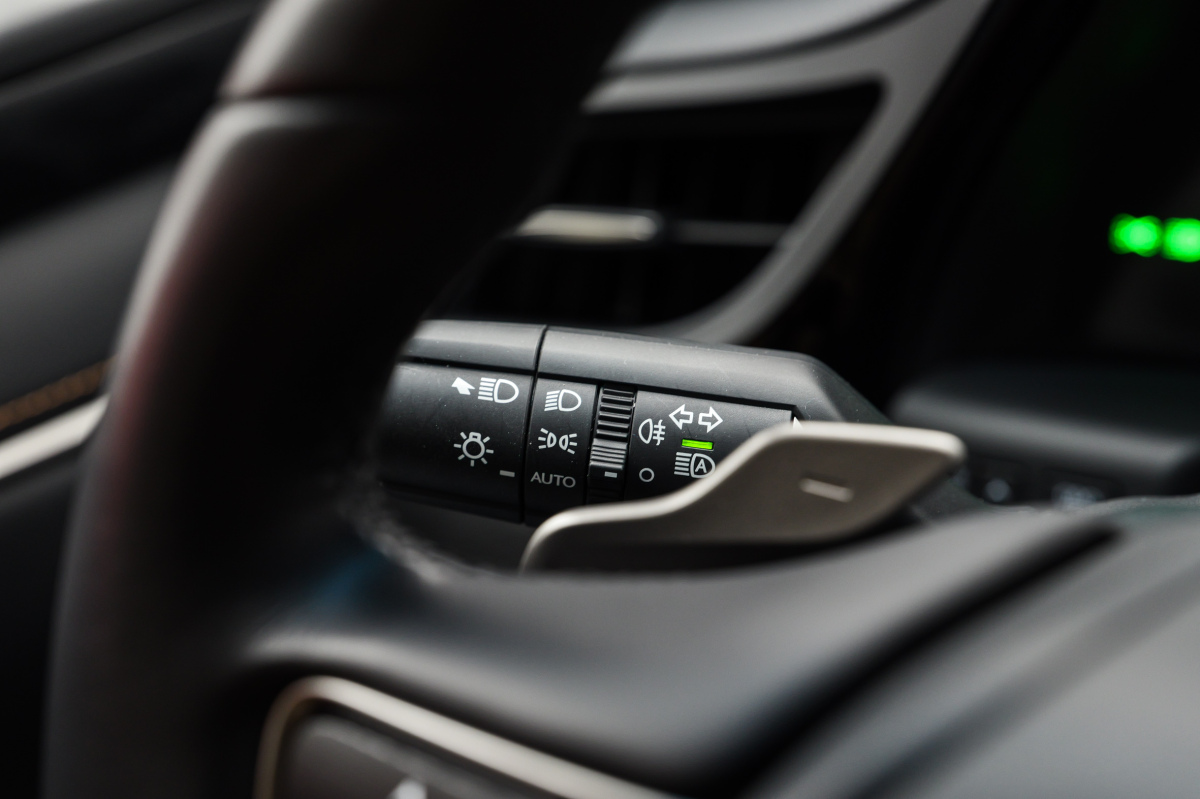 Lexus ES Legacy Edition - test 2025
