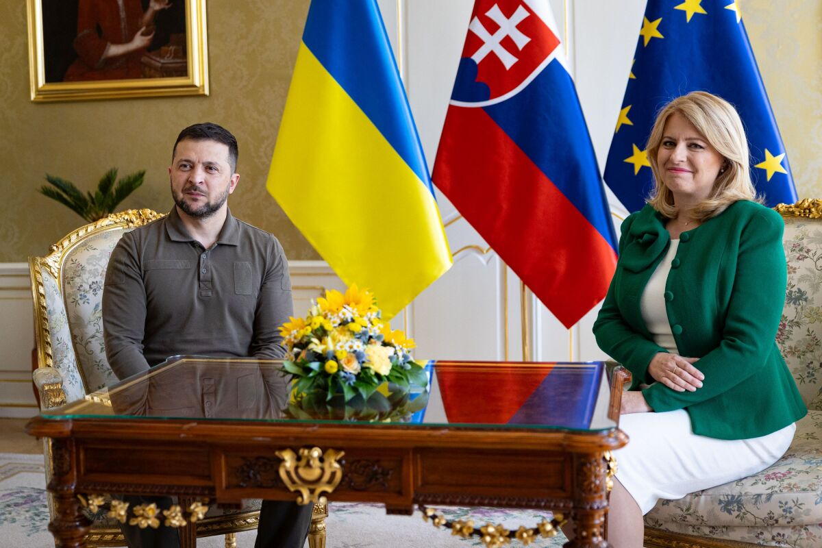 zelenskyj, čaputová