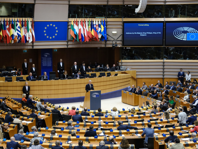 Europarlament spustil bezprecedentný krok. Stranu s Republikou a AfD preveria pre hodnoty EÚ