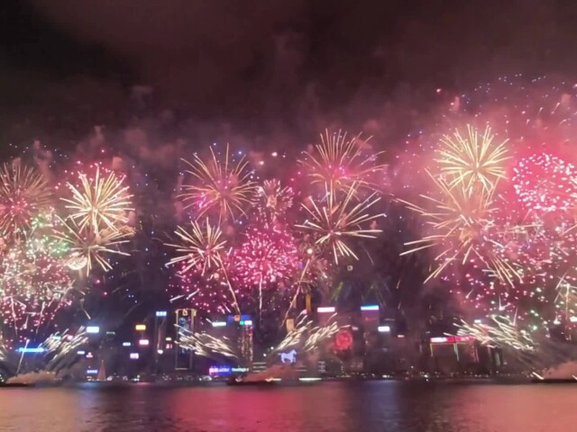 Hongkong, ohňostroj, oslavy nového roka koňa