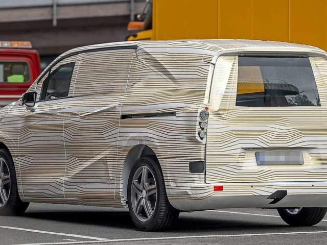 Mercedes-Benz VLE - testovacie prototypy 2026
