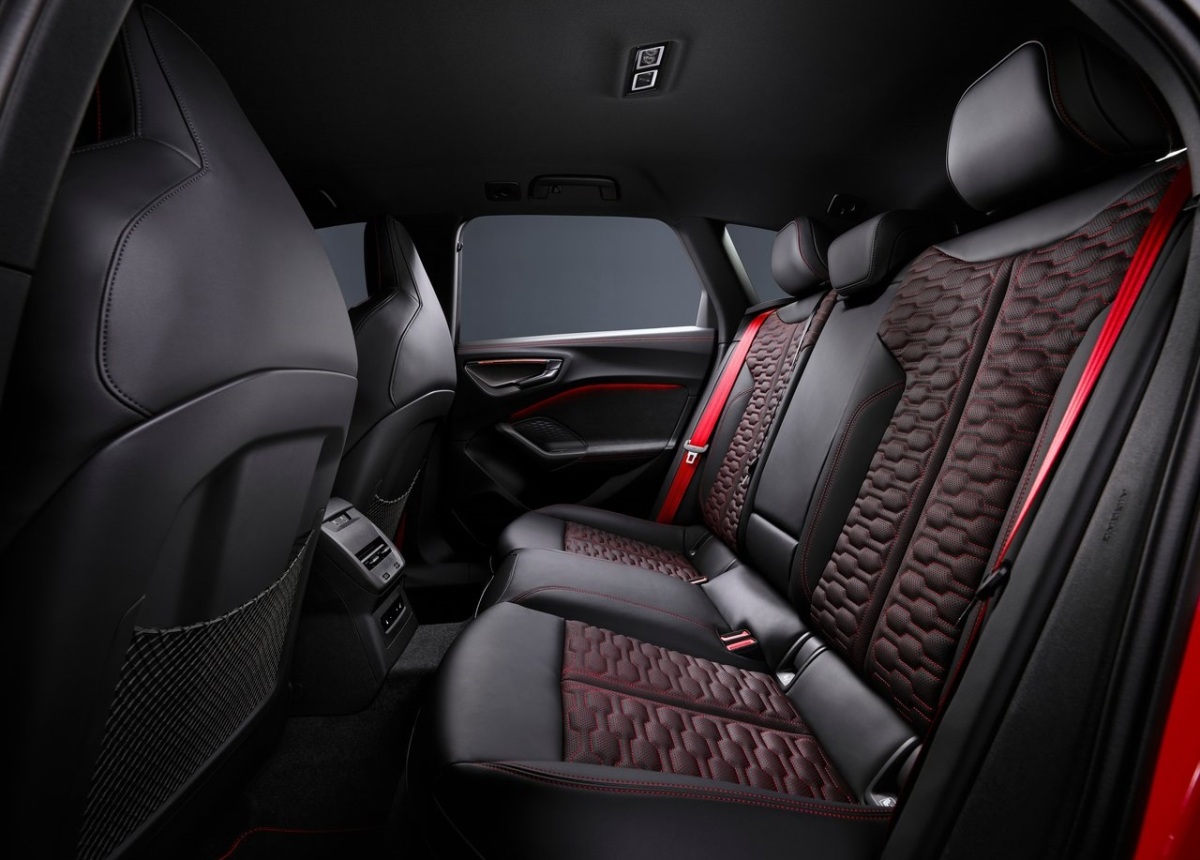 Audi RS 5 Avant 14