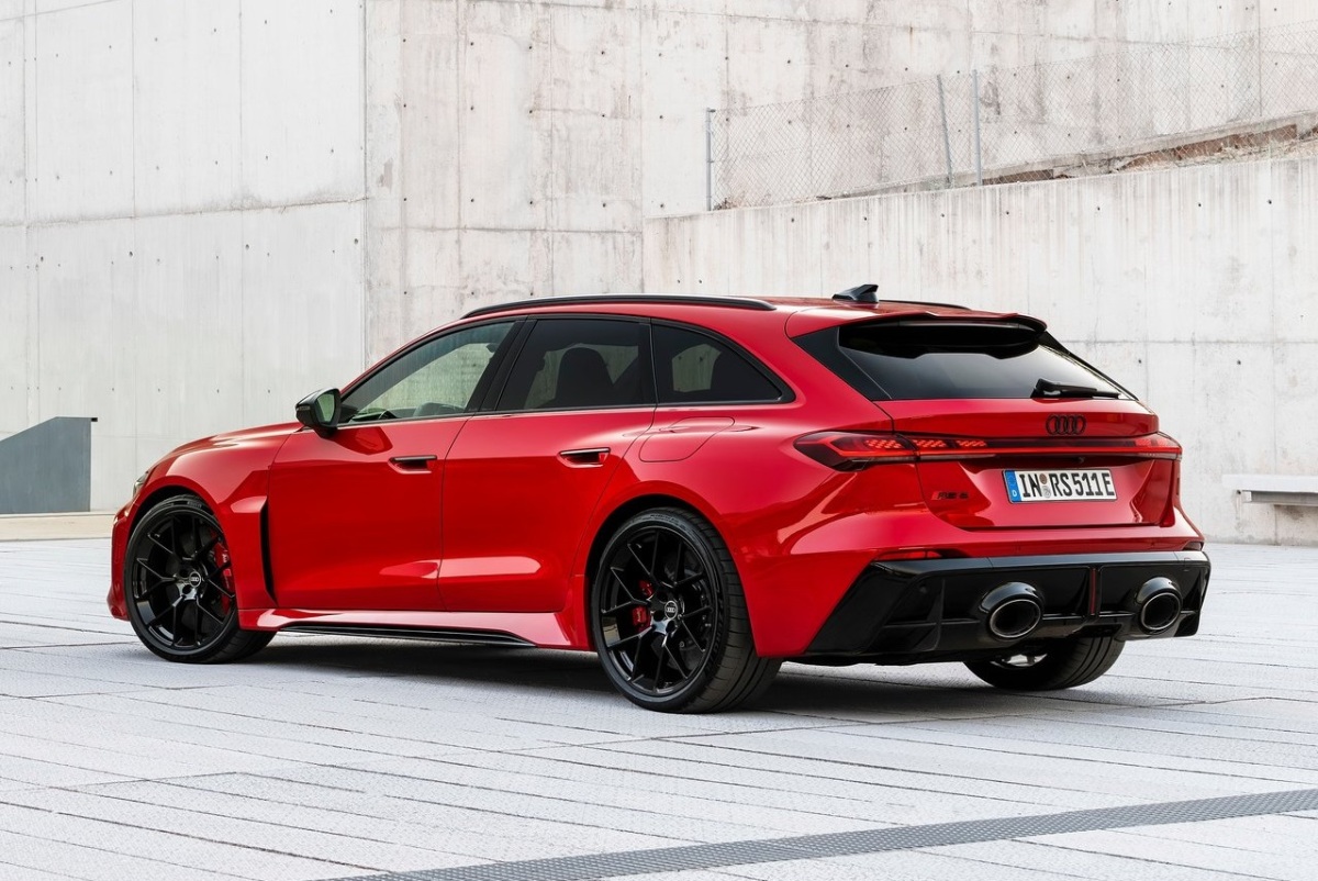 Audi RS 5 Avant 4