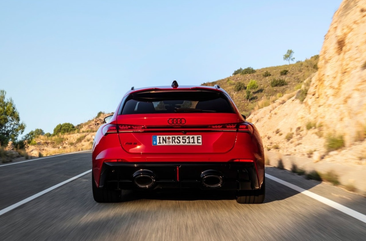 Audi RS 5 Avant 6