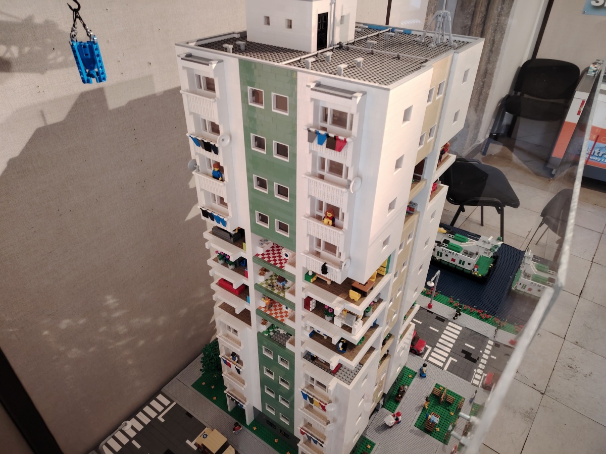 panelák, lego