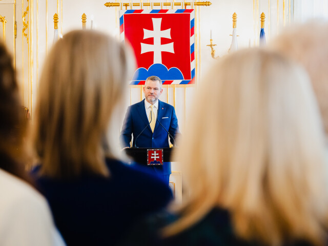 PREZIDENT: Prijal zástupkyne Únie žien Slovenska
