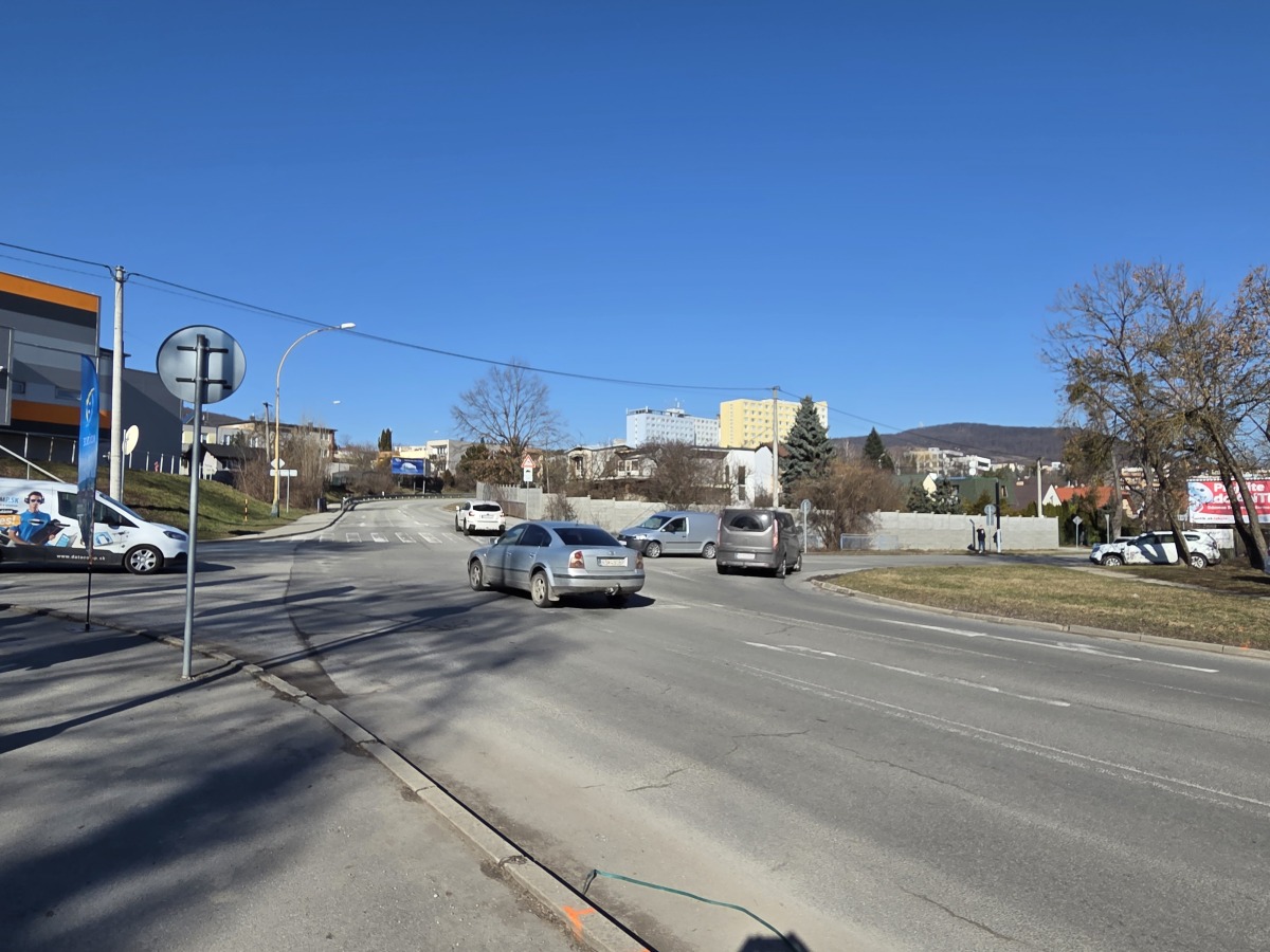 Kruhac Kostolianska  3 
