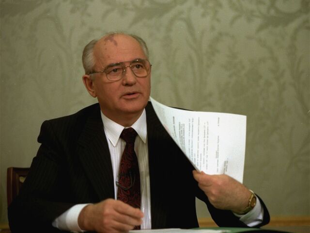 Russia Chronicling Soviet Breakup
