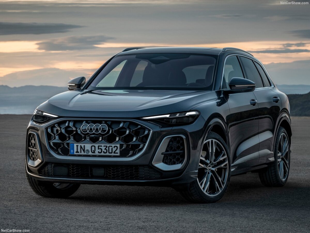 Audi-Q5-2025