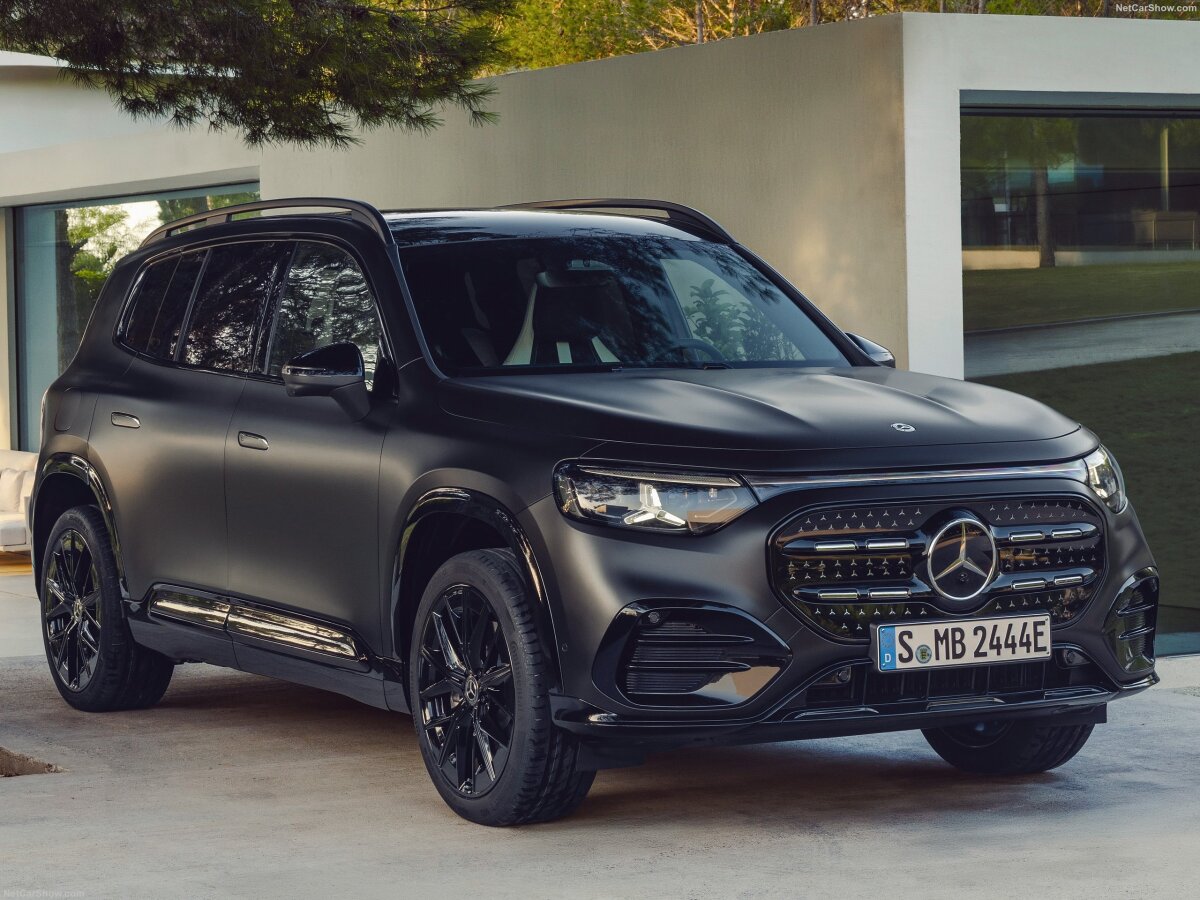 Mercedes-Benz-GLB-2027