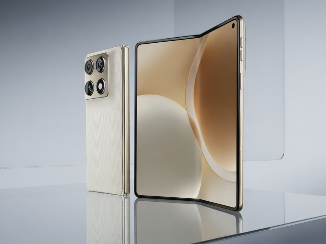 motorola razr fold
