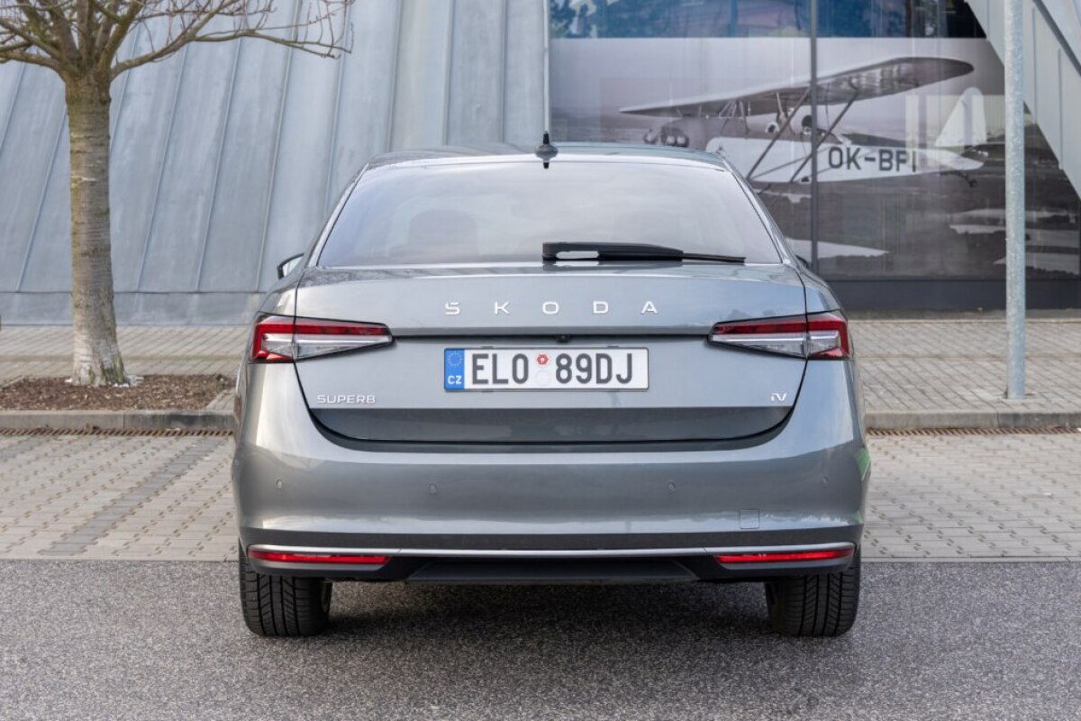 Škoda Superb iV 200 kW - 2026