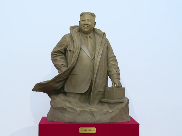 kim čong un socha