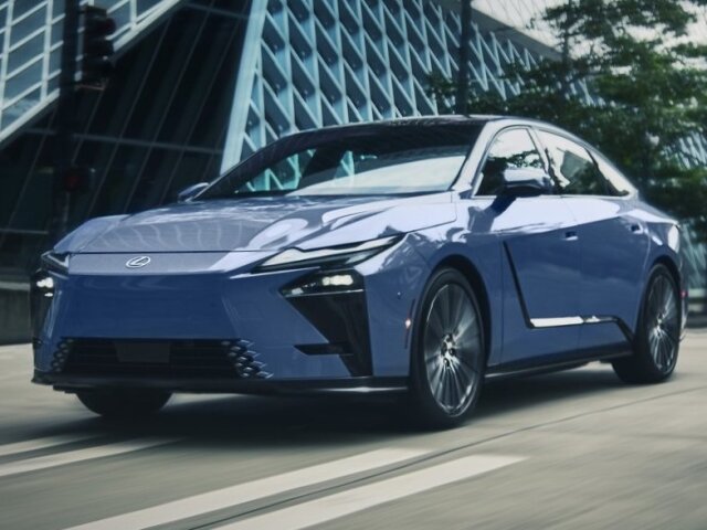 Lexus ES - 2026