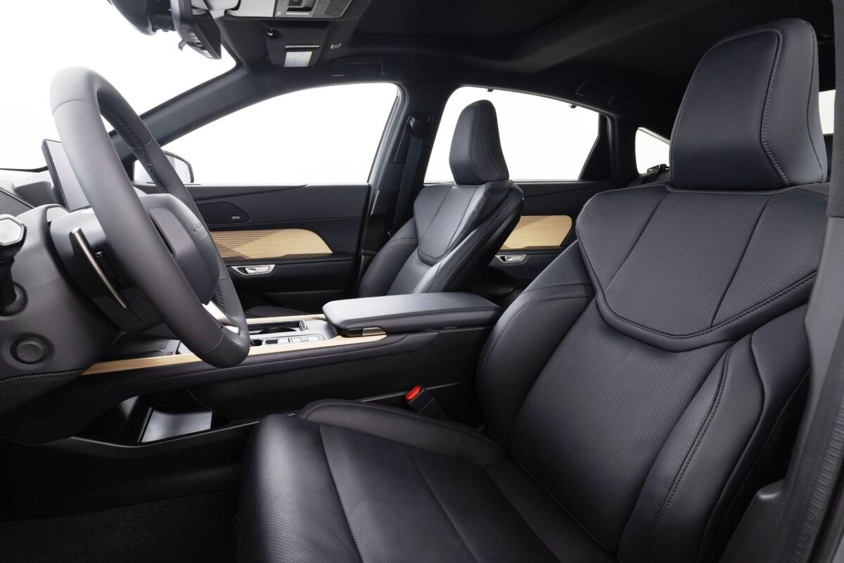 Lexus ES - 2026