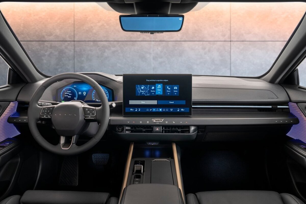 Lexus ES - 2026