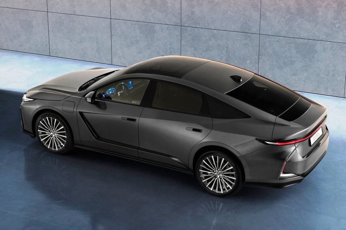 Lexus ES - 2026