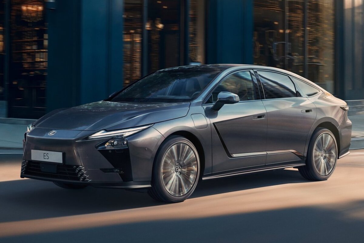 Lexus ES - 2026