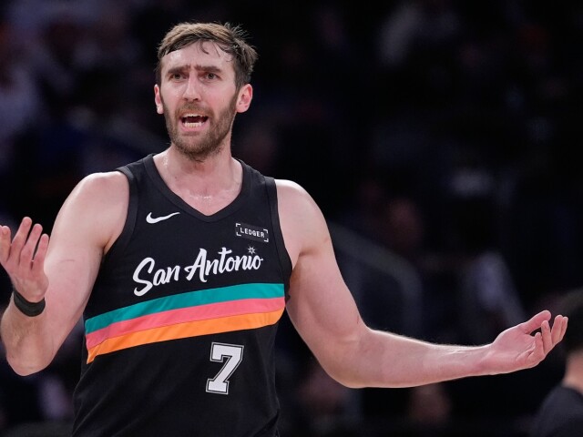 Luke Kornet
