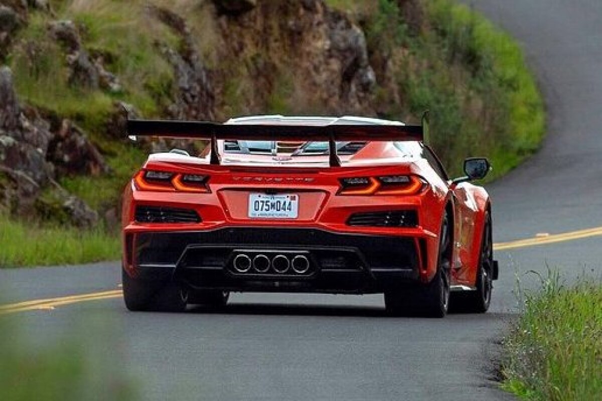 Chevrolet Corvette ZR1X - 2026