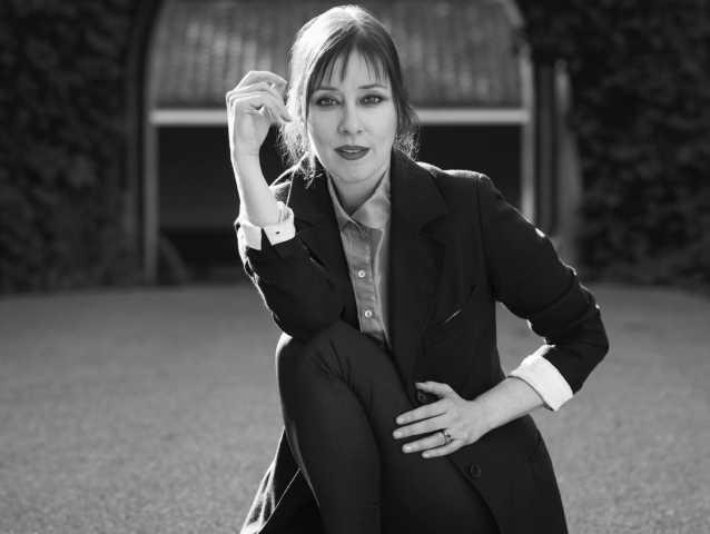 Suzanne Vega