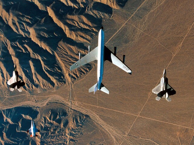 KC-135 Stratotanker