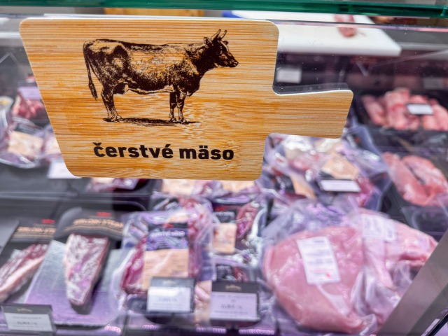 Obchod, čerstvé mäso. Ilustračná snímka