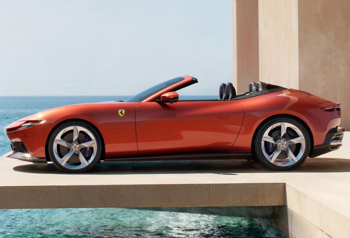 Ferrari Amalfi Spider 2