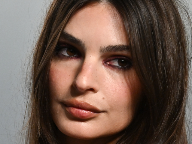 Emily Ratajkowski