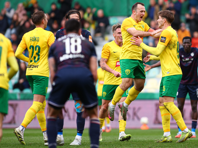 SR futbal NL nadstavba 3. kolo Žilina DAC ZAX