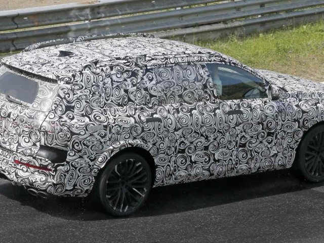 Audi Q9 - testovací prototyp 2026