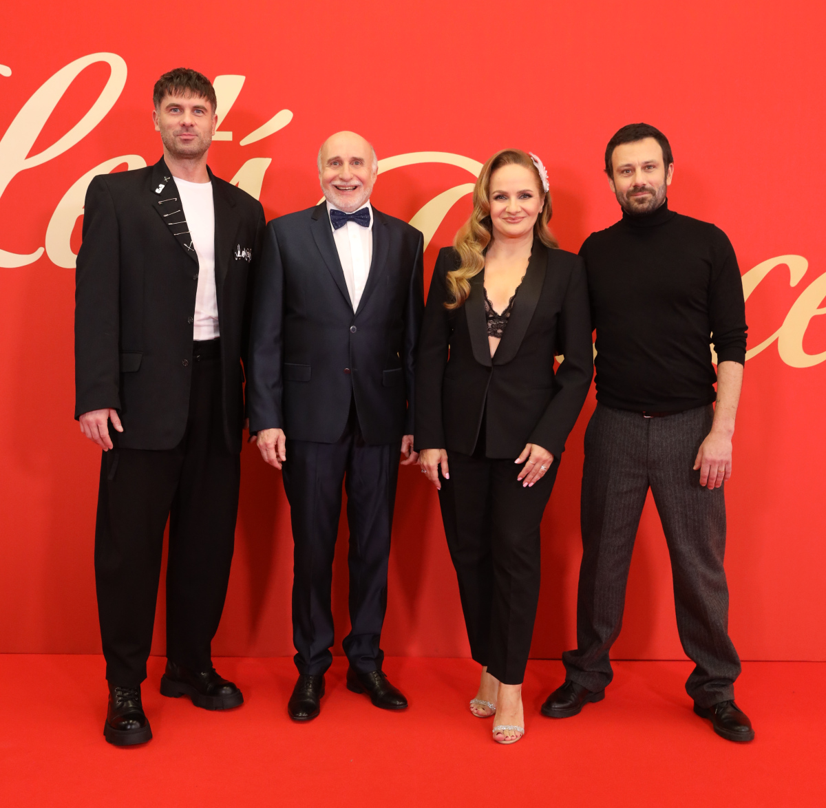Zľava: Herci Ján Dobrík, Peter Šimun, Zuzana Šebová a Robo Jakab. 