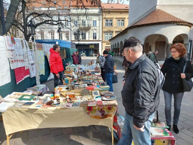 Burza starozitnosti Kosice  5 
