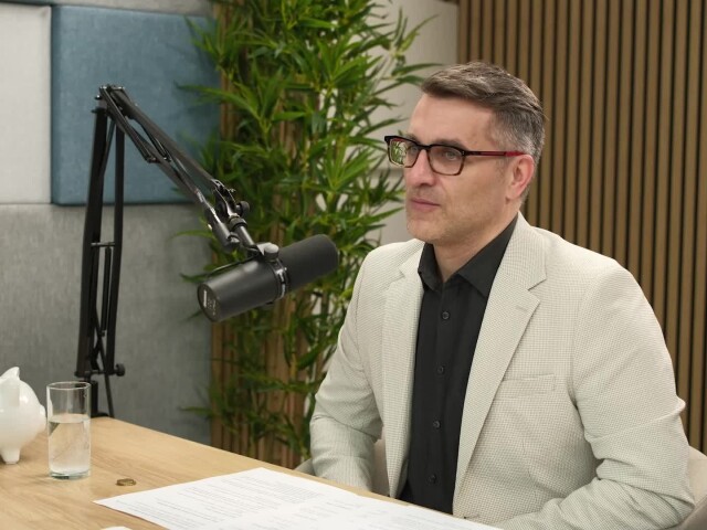 Pavel Škriniar, Moje peniaze