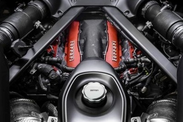 Ferrari - patent na 12-valec 2026