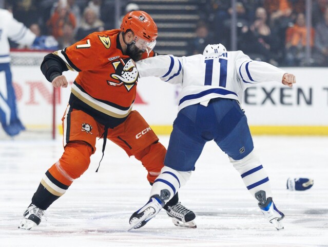 Radko Gudas, Max Domi