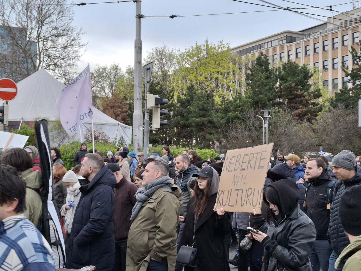 Veľká kultúrna mobilizácia, protest, pochod