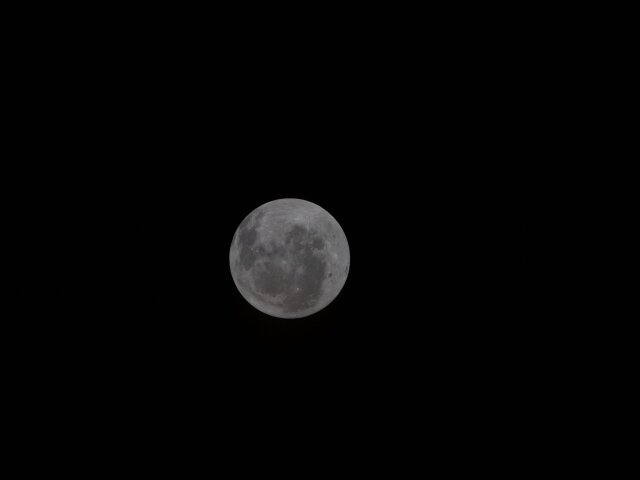 Moon / Mesiac / Orion / Artemis II /