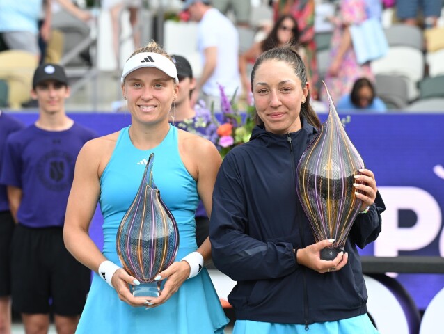 Svetlana Starodubcevová, Jessica Pegulová