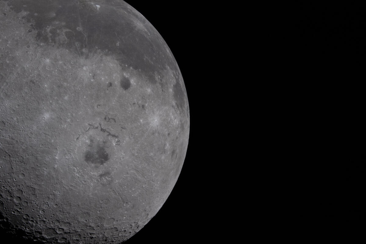 NASA Artemis Moonshot