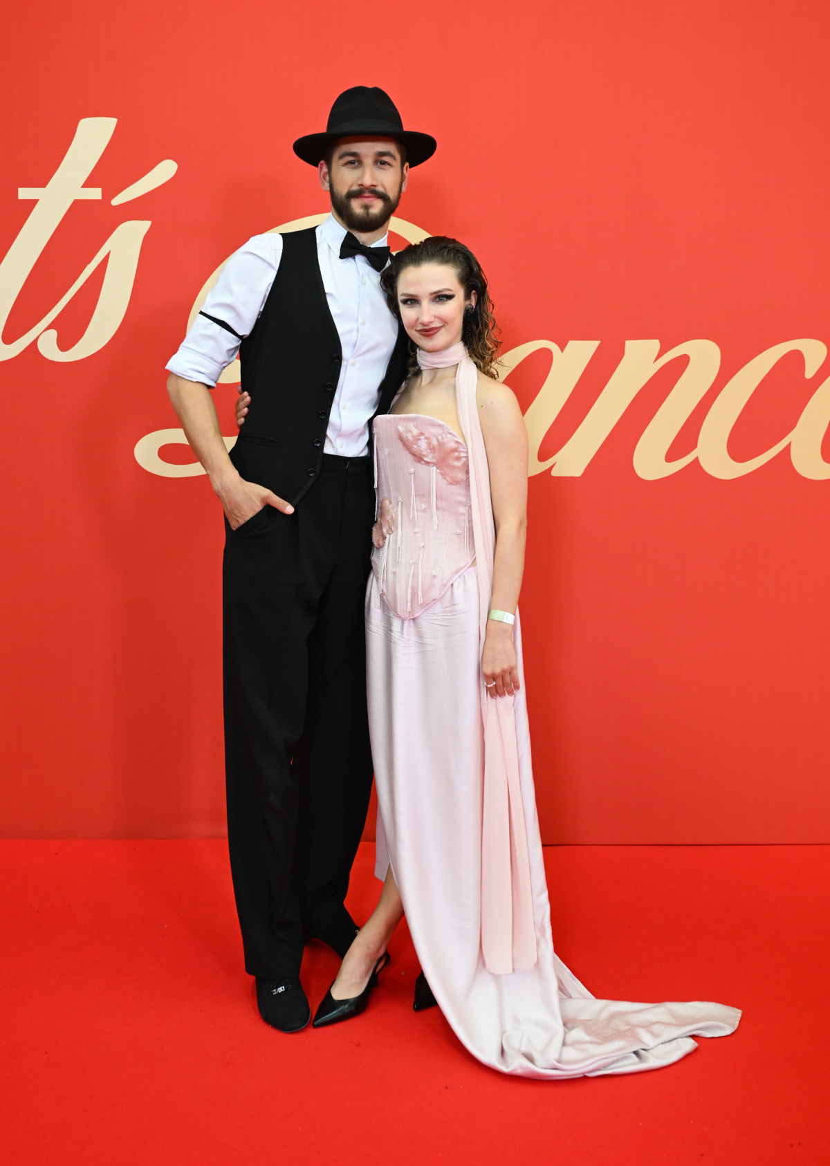 Herec Jakub Jablonský a jeho partnerka Petra Dubayová. 