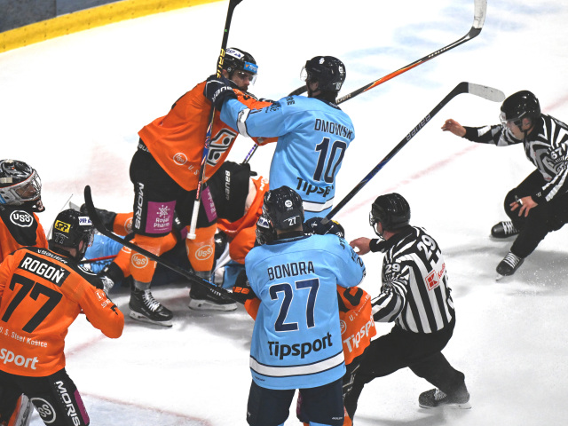 SR Hokej TL 1/2 play off 6. Košice Slovan KEX