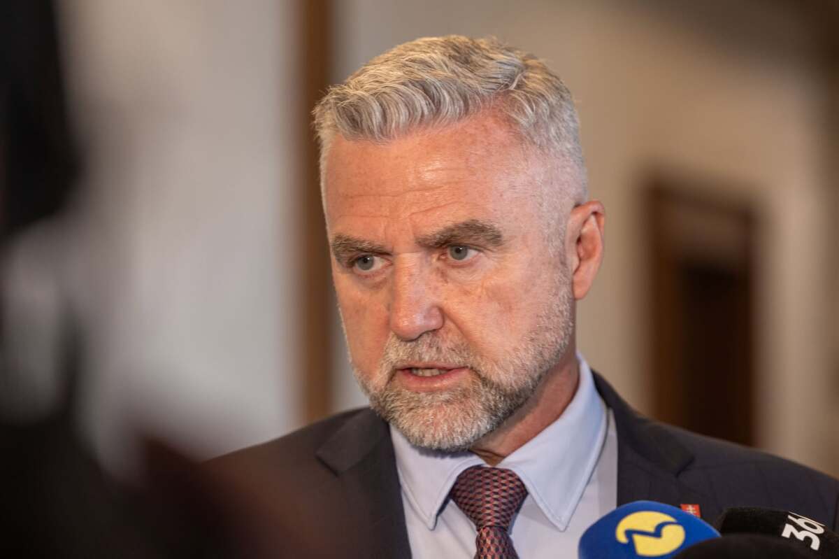 rokovanie parlamentu, parlament, Tibor Gašpar