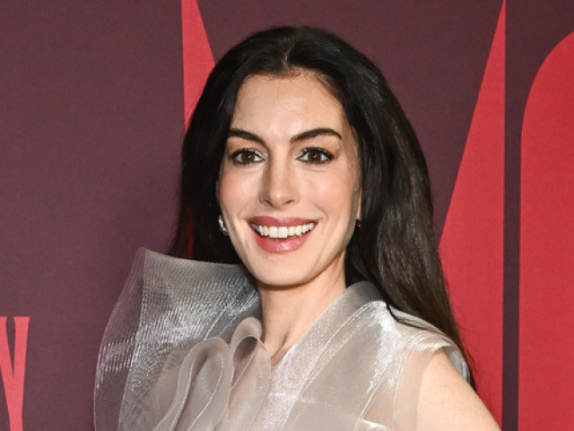 Anne Hathaway